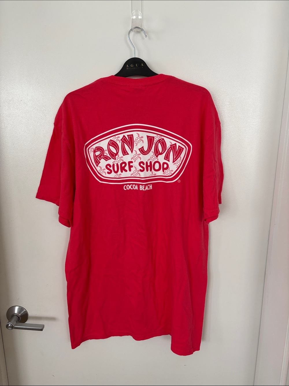 RON JON SURF SHOP Punch Red Icon Badge T-Shirt